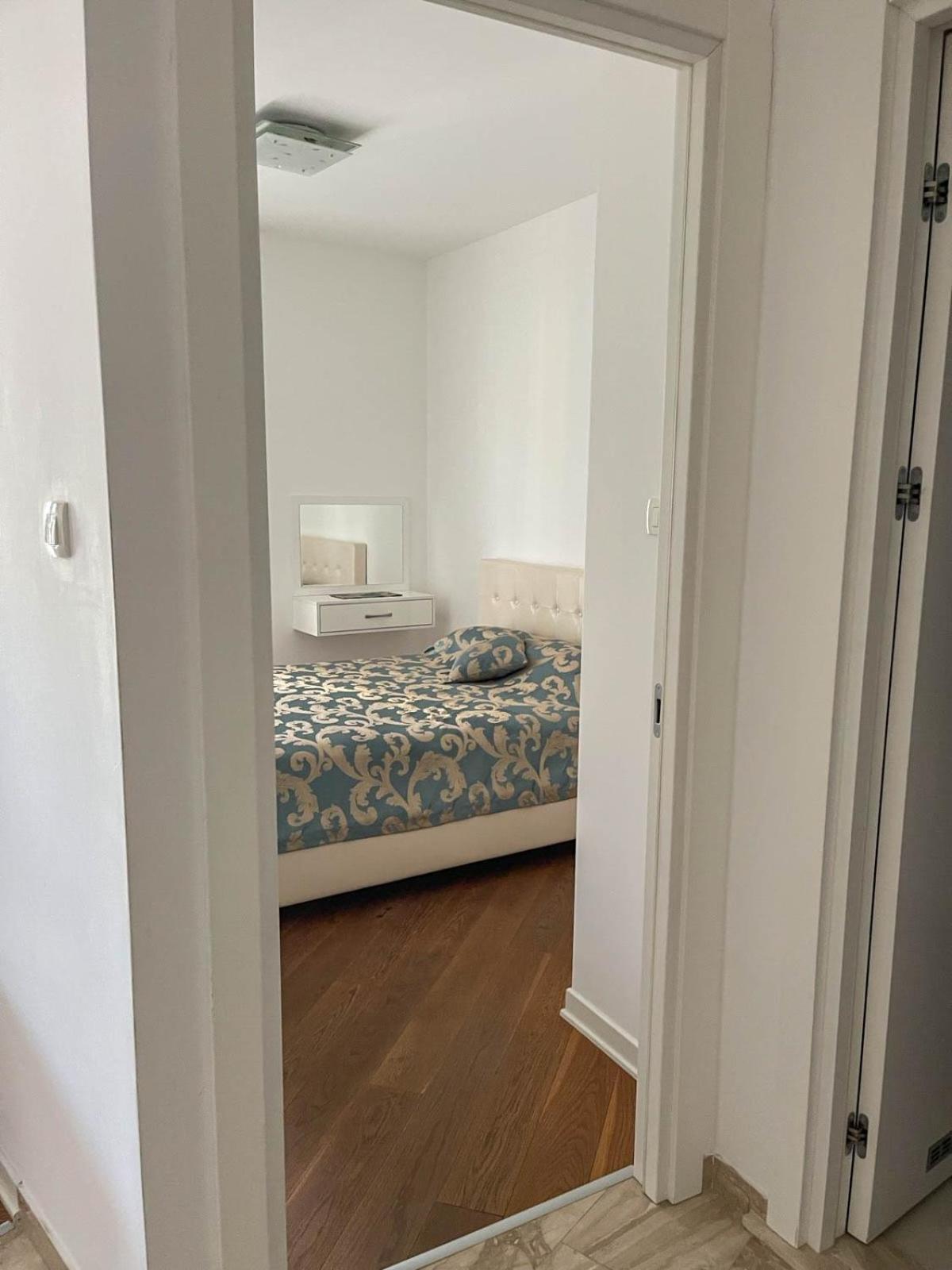 Apartman Anna Tre Canne Budva Ngoại thất bức ảnh