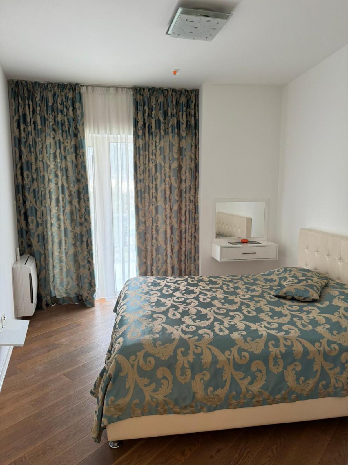 Apartman Anna Tre Canne Budva Ngoại thất bức ảnh
