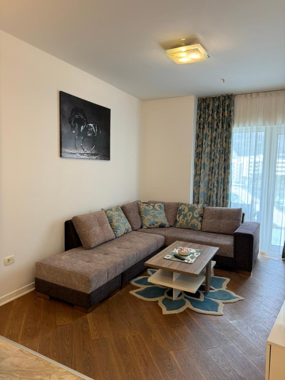 Apartman Anna Tre Canne Budva Ngoại thất bức ảnh